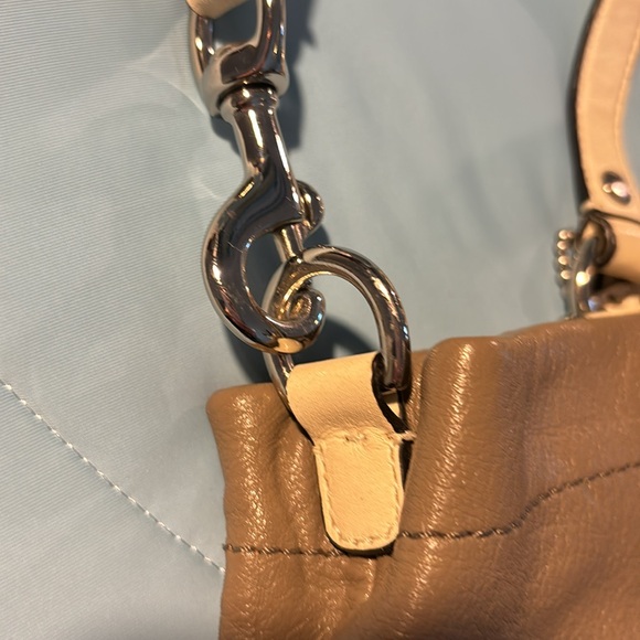 Coach Ashley Leather Handbag with Dustbag - Picture 13 of 16